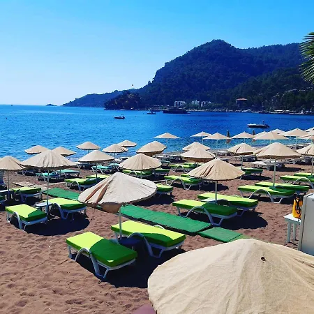 فندق مبيت وإفطار Oba 09 Restourant/Motel/Beach مرمريس